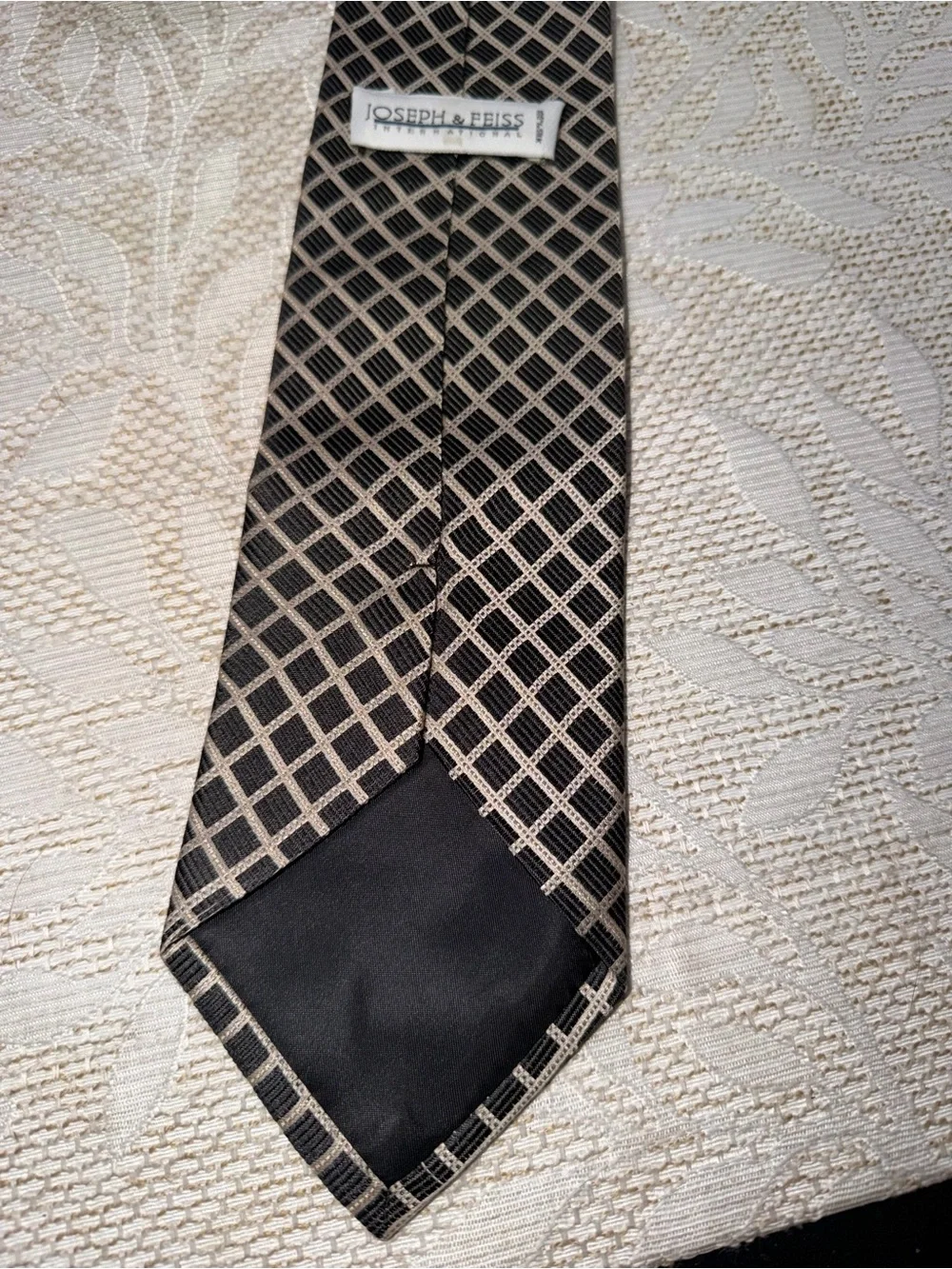 JOSEPH & FEISS silk men tie Metalic Geometric Squares